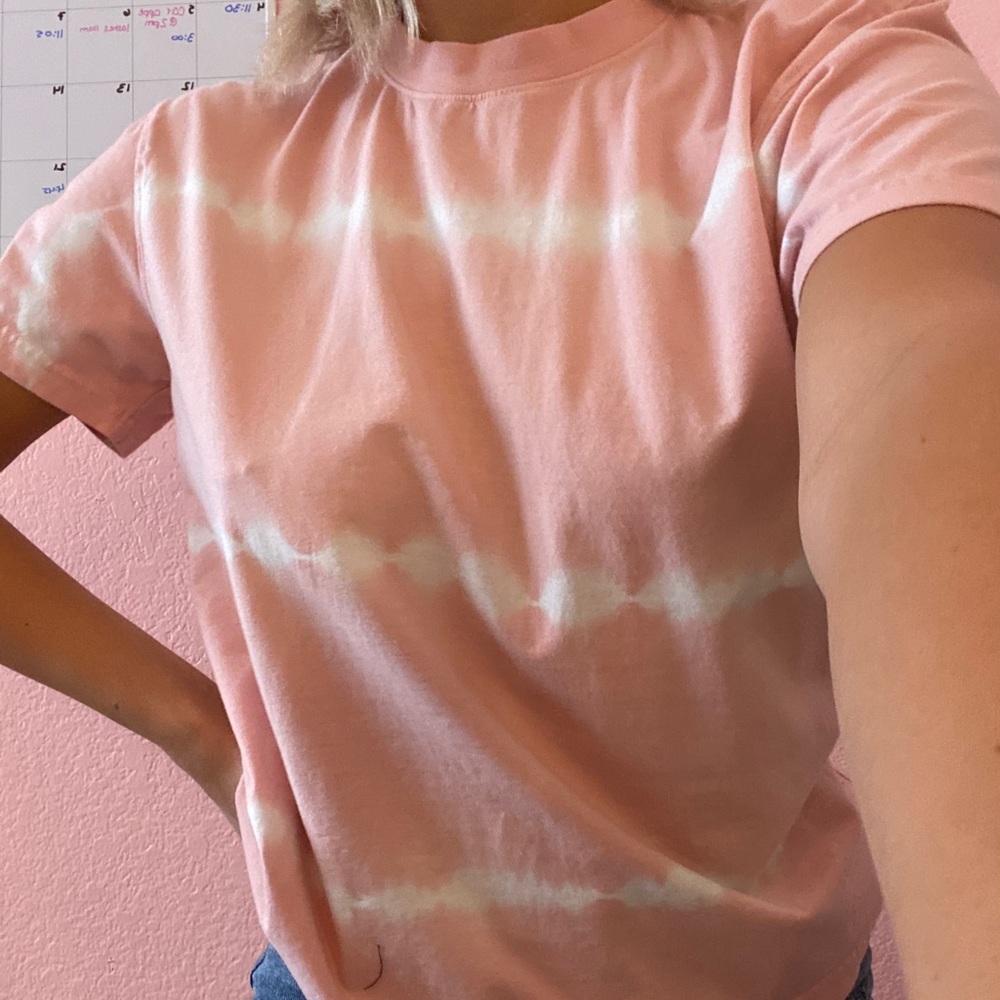 women’s tee